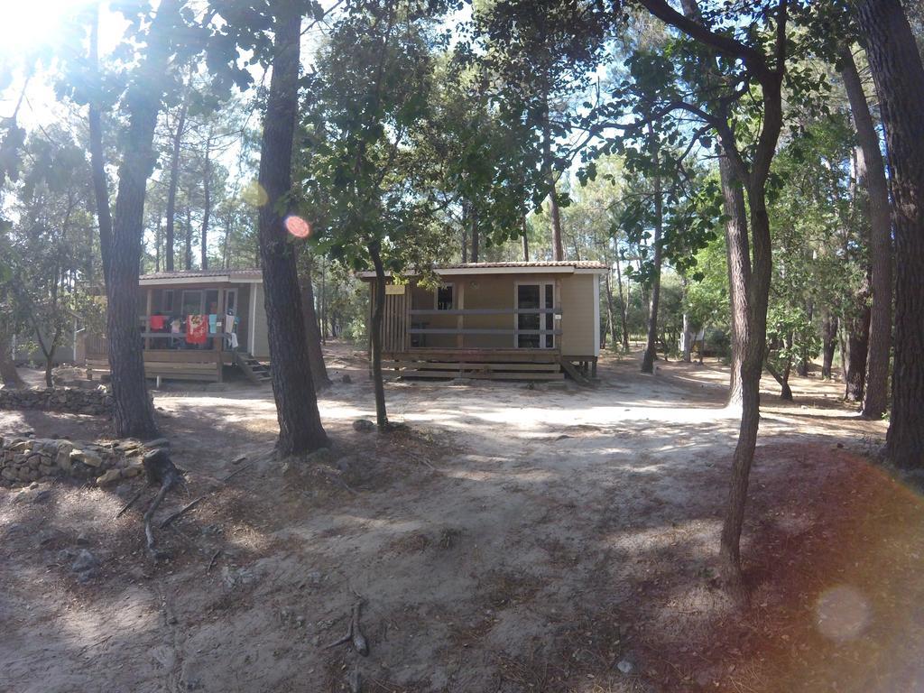Camping La Simioune En Provence Bollene Exterior photo
