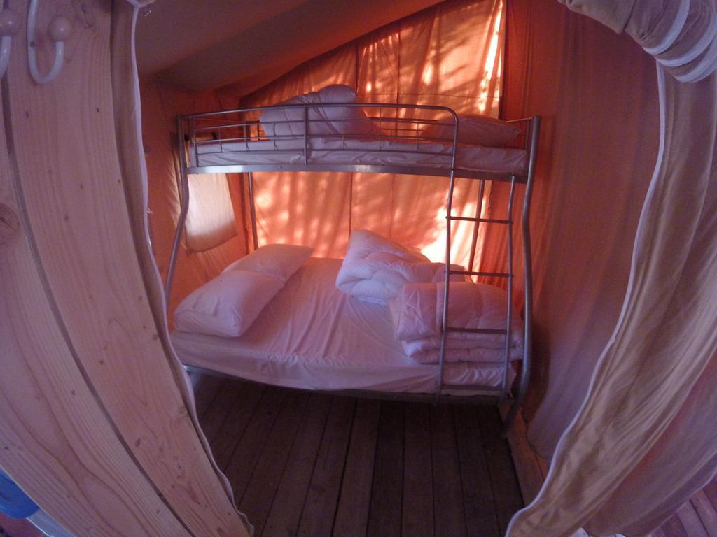 Camping La Simioune En Provence Bollene Exterior photo